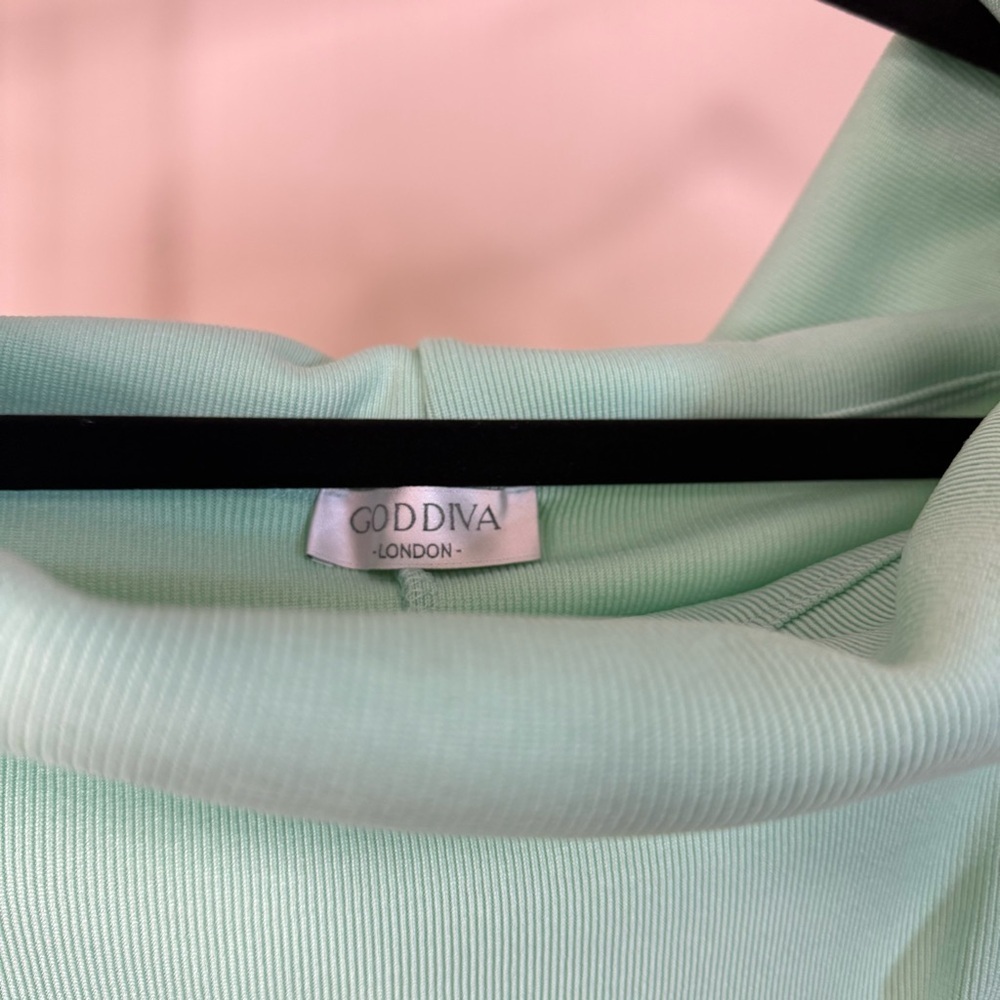 Goddiva London Mint Green Bodycon Dress Size 6 Off-Shoulder Midi Cocktail Dress - Picture 8 of 10